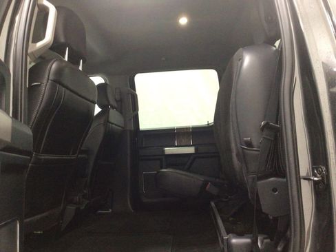 Used 2019 Ford F150 Lariat image 21