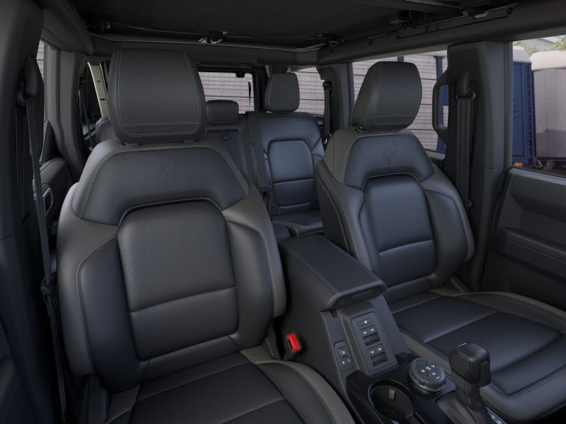 Used 2026 Ford Bronco Outer Banks AWD/4WD image 11