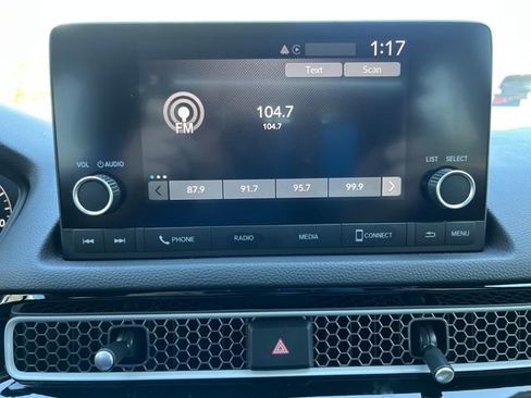 Certified 2025 Honda Civic Sport image 32