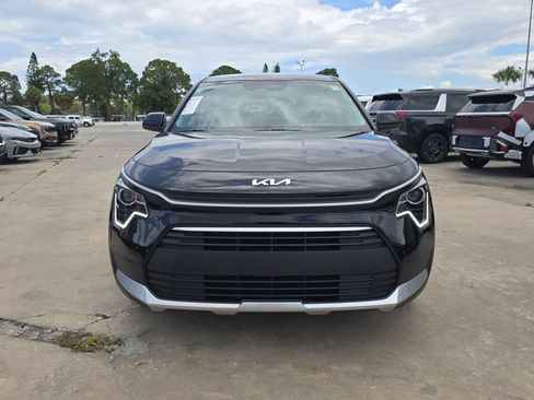 New 2026 Kia Niro LX FWD image 3