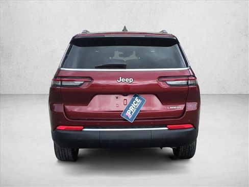 Used 2024 Jeep Grand Cherokee L Laredo RWD image 8