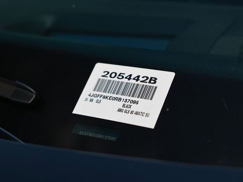 Used 2024 Mercedes-Benz GLS 63 AMG 4MATIC image 50