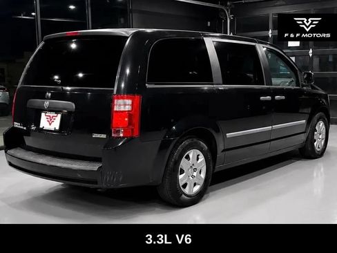 Used 2008 Dodge Grand Caravan SE FWD image 3