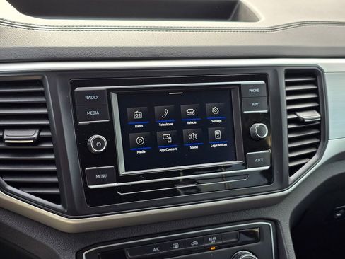 Used 2021 Volkswagen Atlas S image 27