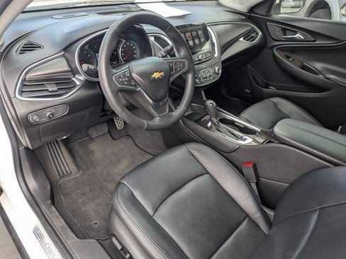 Used 2016 Chevrolet Malibu Premier w/ Driver Confidence Package II image 24