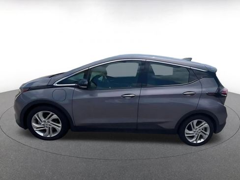 Used 2023 Chevrolet Bolt LT w/ Driver Confidence Package FWD image 9