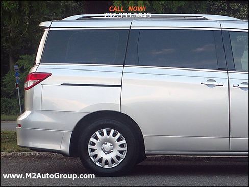 Used 2014 Nissan Quest S FWD image 22