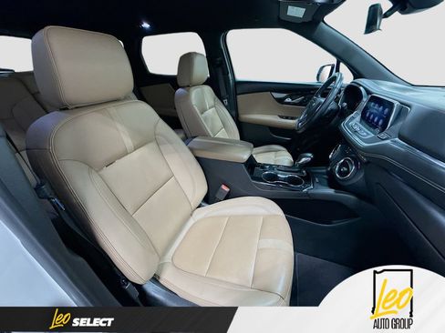 Used 2022 Chevrolet Blazer Premier w/ Enhanced Convenience Package AWD/4WD image 32