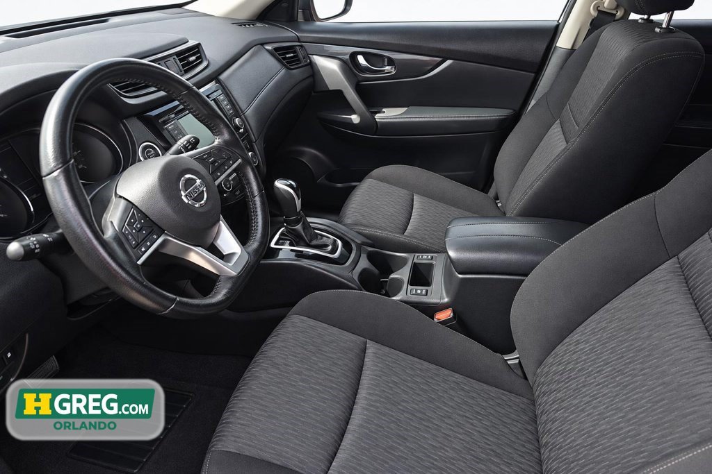 Used 2020 Nissan Rogue SV FWD image 10