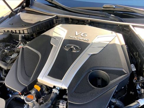 Used 2017 INFINITI Q60 3.0t Sport image 31