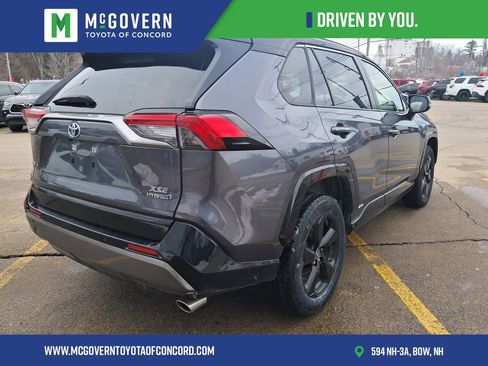 Used 2019 Toyota RAV4 XSE image 3