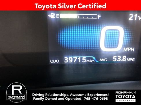 Certified 2017 Toyota Prius Three image 21