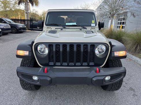 Used 2022 Jeep Gladiator Rubicon w/ Trailer Tow Package AWD/4WD image 9