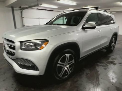 Used 2021 Mercedes-Benz GLS 450 4MATIC image 4
