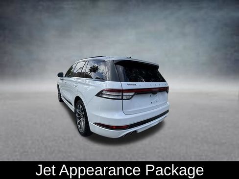 Used 2026 Lincoln Aviator 2WD w/ Jet Appearance Package image 5