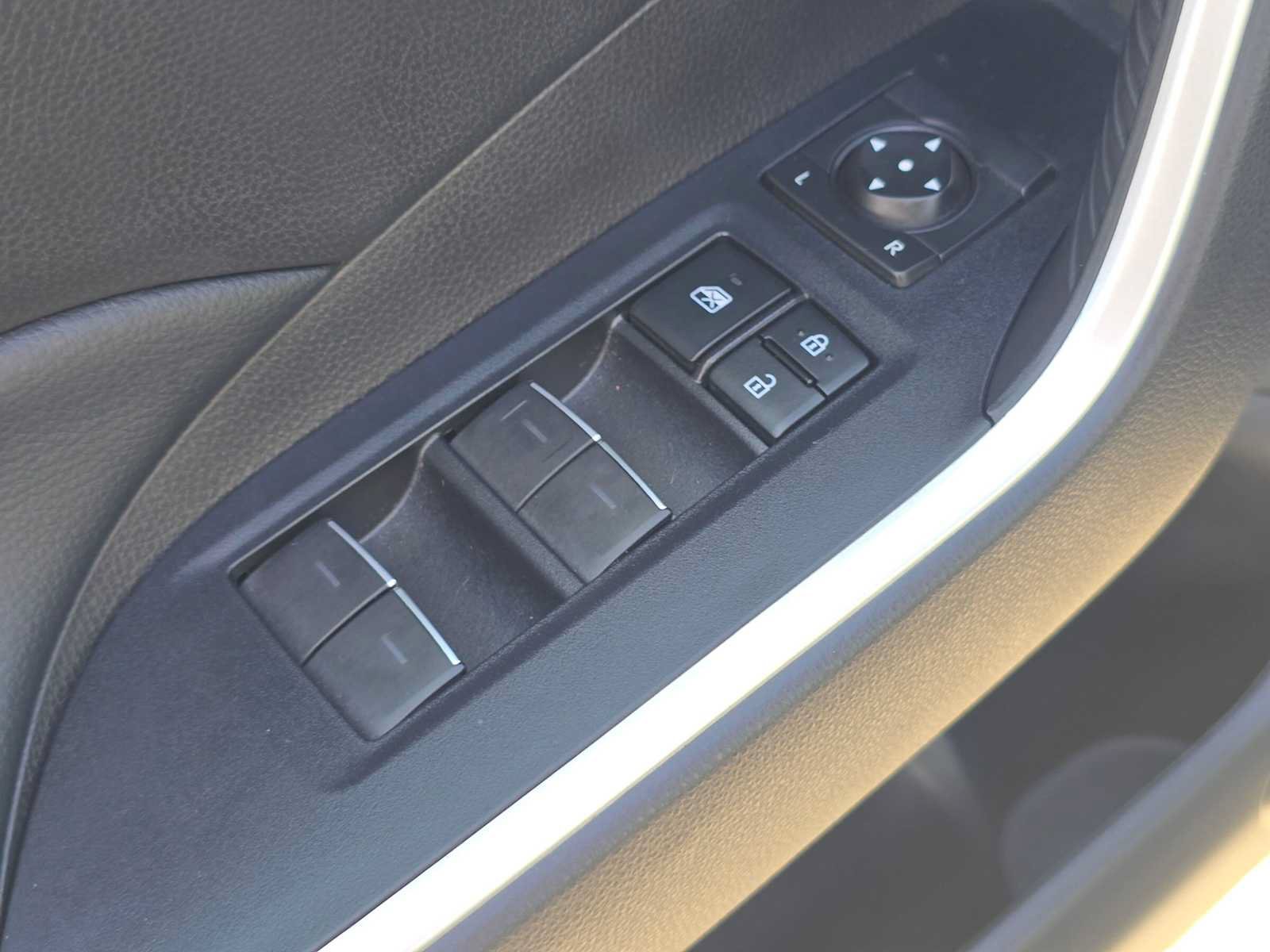 Certified 2022 Toyota RAV4 XLE AWD/4WD image 23