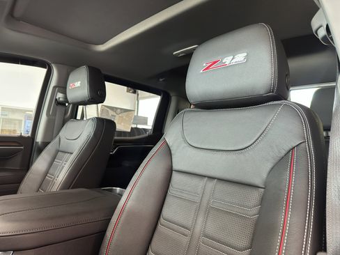 New 2025 Chevrolet Silverado 1500 RST image 4