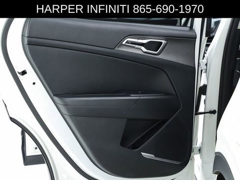 Used 2023 Kia Sportage LX AWD/4WD image 18