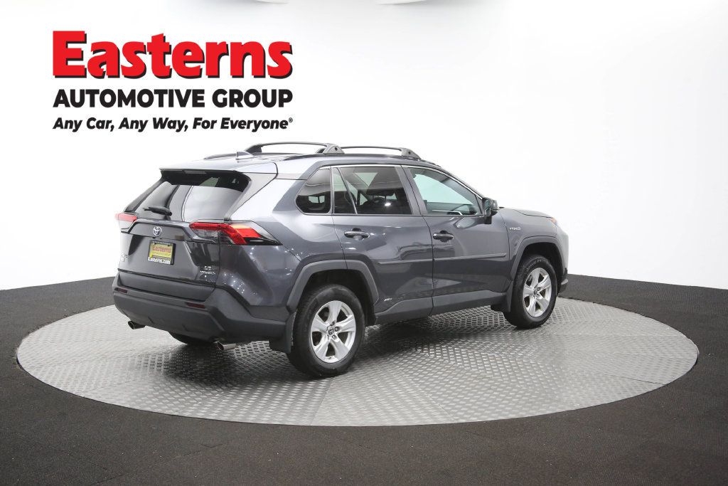 Used 2021 Toyota RAV4 LE w/ Carpet Mat Package (TMS) AWD/4WD image 44