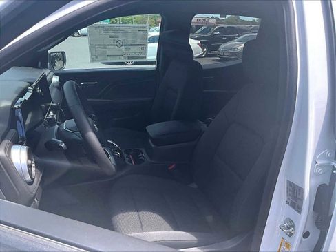 New 2025 Chevrolet Colorado LT image 11