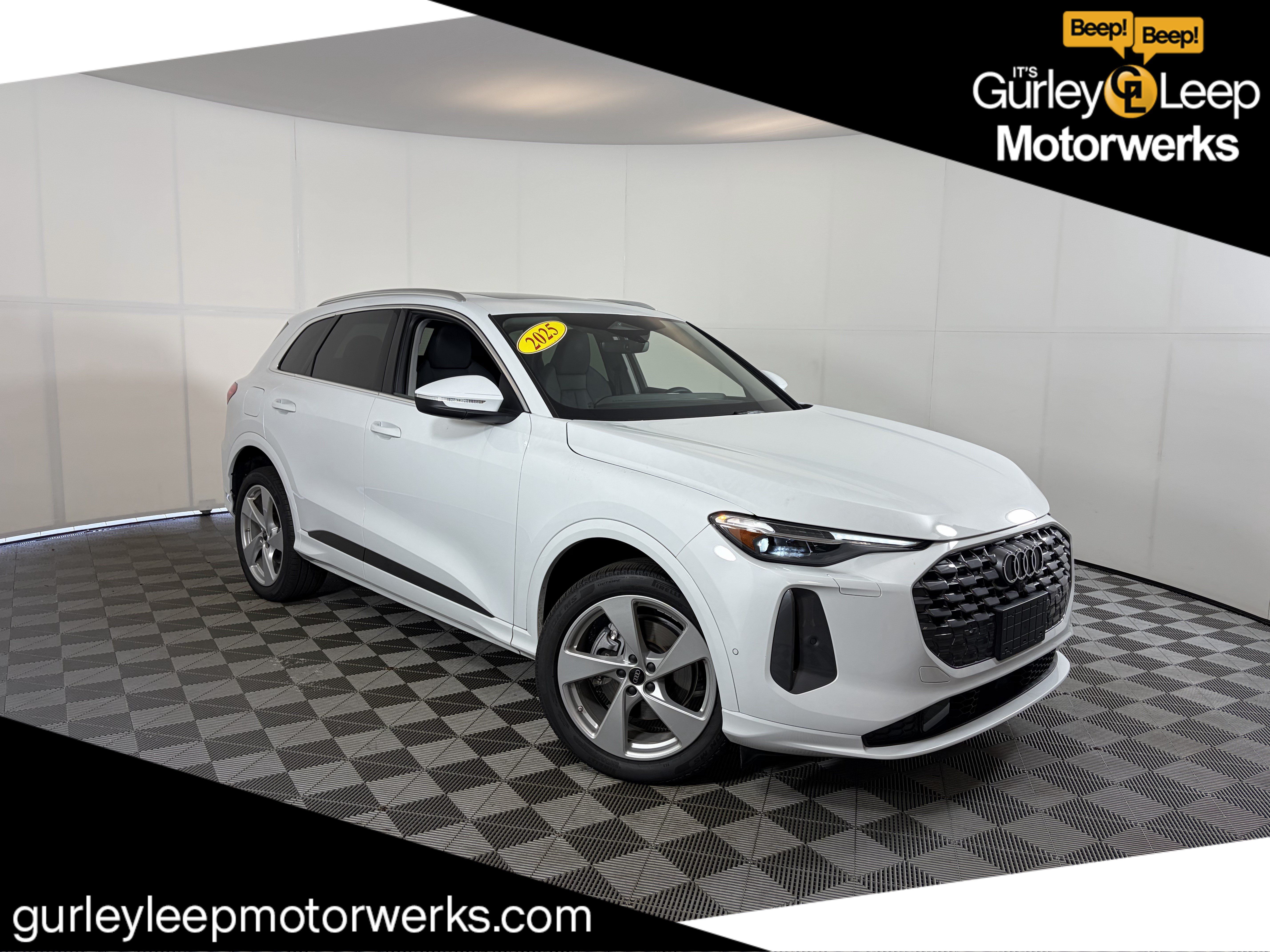 Used 2025 Audi Q5 Premium Plus AWD/4WD image 1