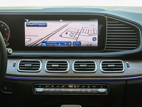 New 2025 Mercedes-Benz GLE 580 4MATIC image 13