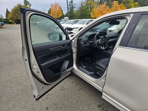 New 2025 MAZDA CX-5 AWD 2.5 S w/ Preferred Package image 20