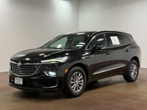 Used 2023 Buick Enclave Essence AWD/4WD image 28