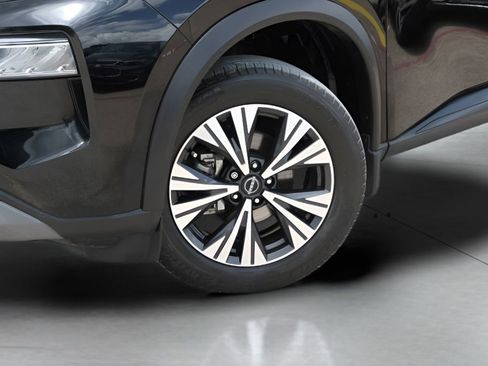 Used 2023 Nissan Rogue SV FWD image 37