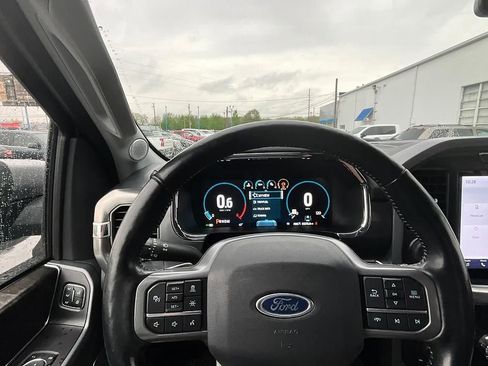 Used 2021 Ford F150 Lariat w/ Equipment Group 502A High AWD/4WD image 25