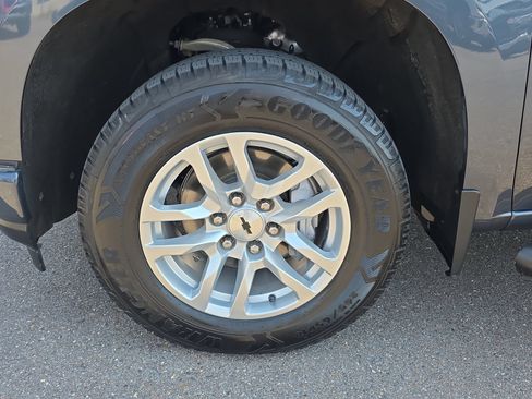 Used 2020 Chevrolet Silverado 1500 RST w/ All-Star Edition RWD image 9