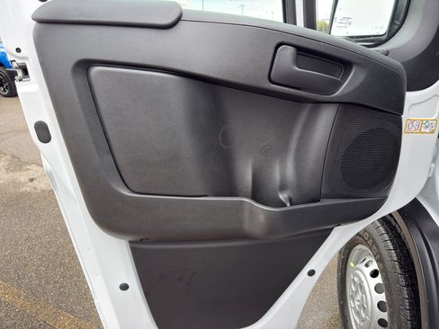 New 2026 RAM ProMaster 3500 w/ Convenience Group image 12
