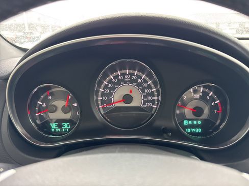 Used 2012 Chrysler 200 Limited image 26