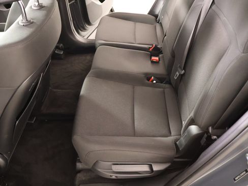 Used 2025 Hyundai Santa Fe SE FWD image 11