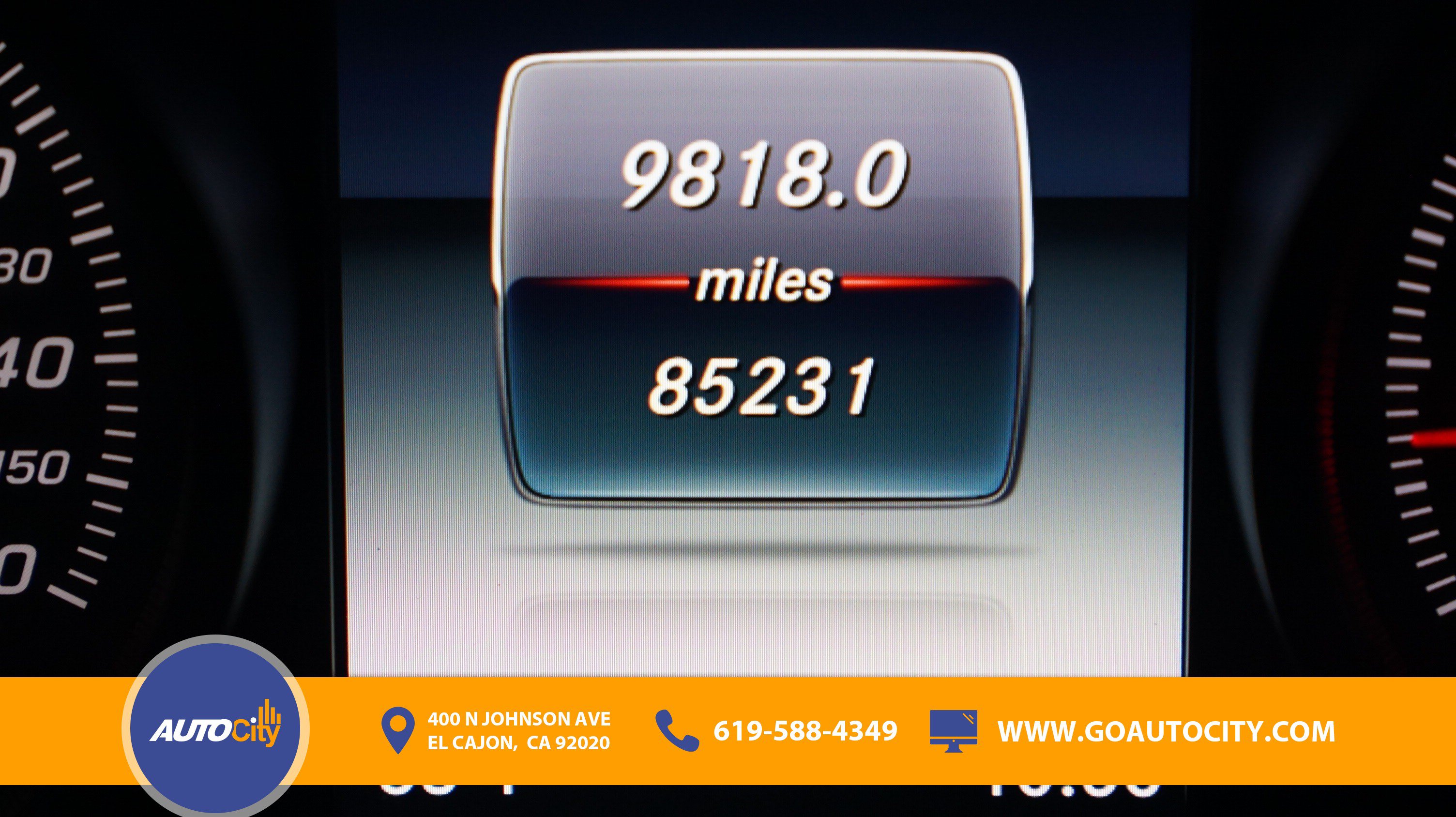 Used 2016 Mercedes-Benz C 300 Sedan image 3