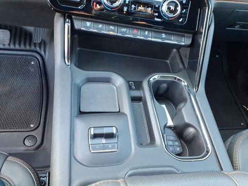 Certified 2024 GMC Sierra 2500 AT4 w/ AT4 Premium Plus Package image 25