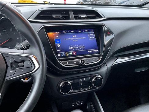 Used 2023 Chevrolet TrailBlazer ACTIV w/ Convenience Package image 18