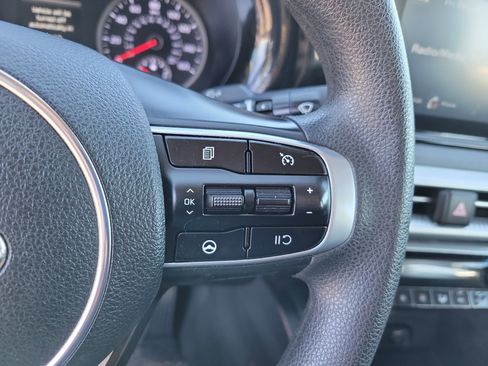 Used 2021 Kia K5 LXS image 15