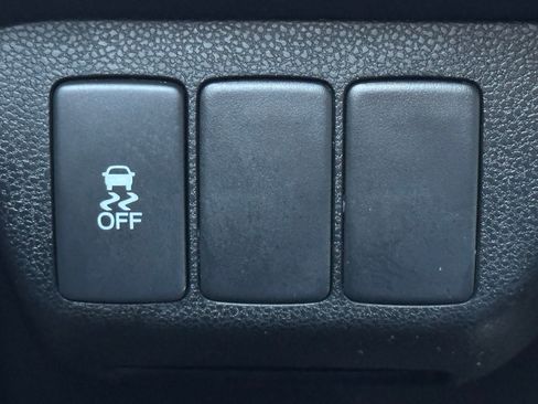 Used 2011 Honda Fit image 30