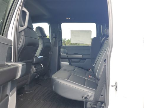 New 2025 Ford F150 Lariat w/ Equipment Group 501A Mid image 11