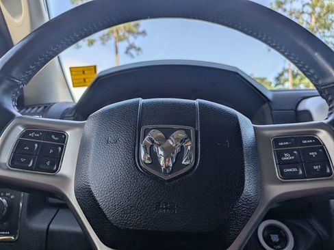 Used 2017 RAM 1500 Laramie w/ Convenience Group AWD/4WD image 31