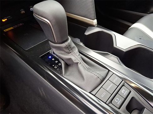 New 2026 Toyota Camry SE image 14