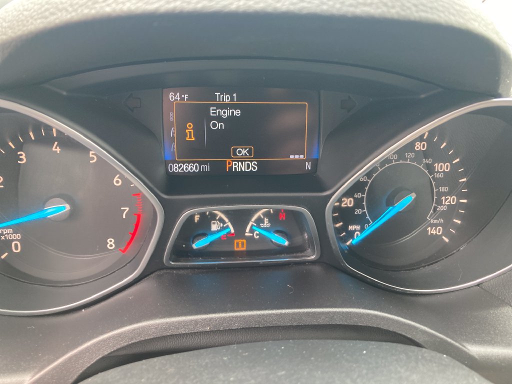 Used 2017 Ford Escape SE w/ SE Leather Comfort Package AWD/4WD image 19