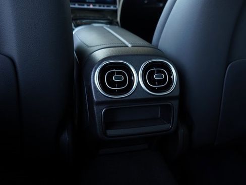 Certified 2024 Mercedes-Benz C 300 C 300 image 32