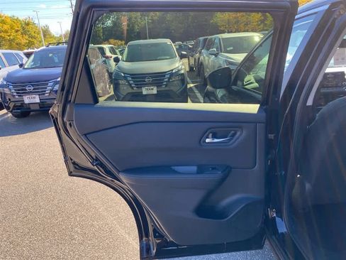 New 2026 Nissan Rogue SV image 21