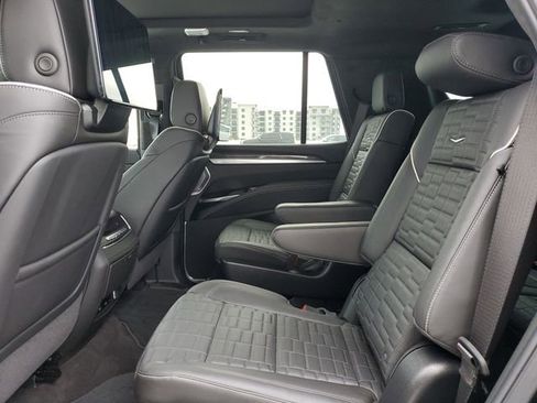 New 2026 Cadillac Escalade V image 20