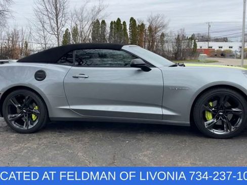 Used 2023 Chevrolet Camaro SS RWD image 9