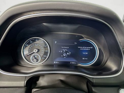 Used 2024 Genesis GV80 2.5T image 18