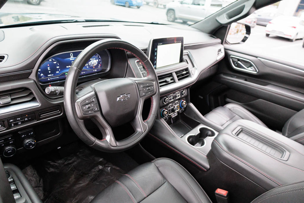 Used 2023 Chevrolet Suburban RST w/ Luxury Package AWD/4WD image 21