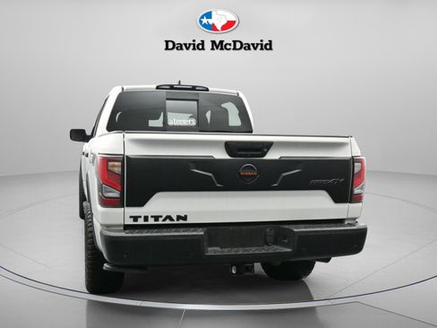 Used 2022 Nissan Titan PRO-4X w/ Pro-4x Utility Package AWD/4WD image 10